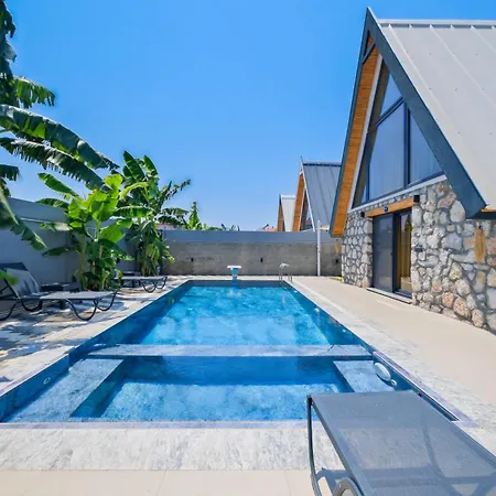 Ada Apartment